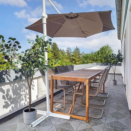 Lta Penthouse Mit 2 Dachterrassen Fuer Bis Zu 7 Personen * Monaco di Baviera