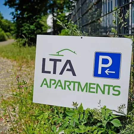 Lta Penthouse Mit 2 Dachterrassen Fuer Bis Zu 7 Personen Appartamento Monaco di Baviera